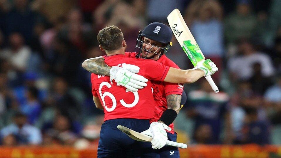 Jos Buttler and Alex Hales 